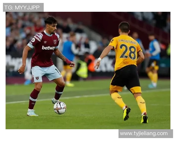 帕奎塔在赛场上的精彩表现引发热议球迷们对他的未来充满期待与关注