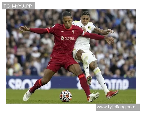 利物浦与利兹联精彩对决视频回顾及比赛亮点分析
